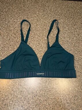 lululemon license to train bra